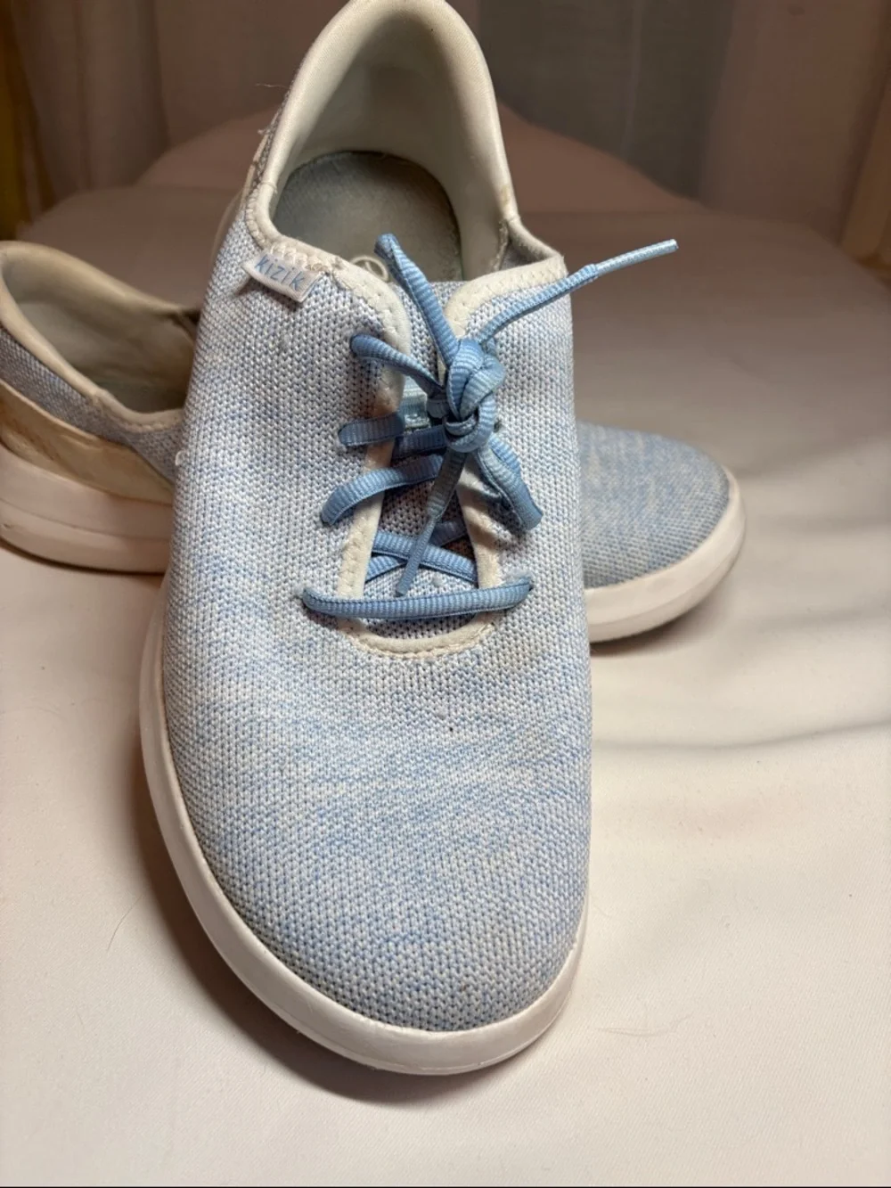 Kizik Light Blue Knit Athletic Slip On Sneakers Size 10.5 D